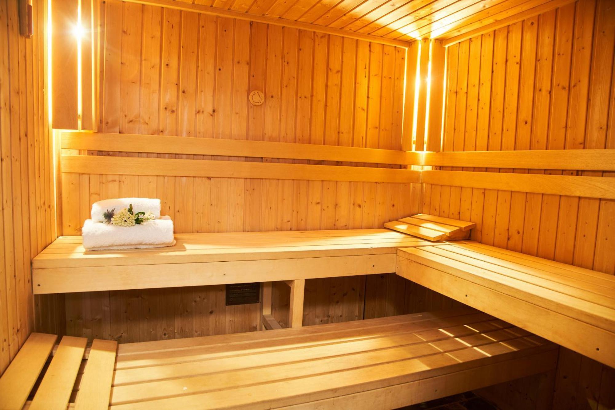 Swifts Return - With Hot Tub, Sauna And Indoor Pool Apartment *